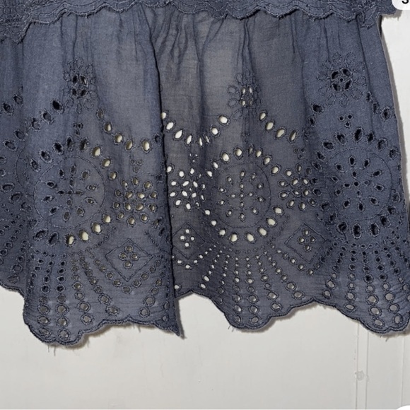 American Eagle Outfitters Charcoal Blouse Top - Picture 3 of 6